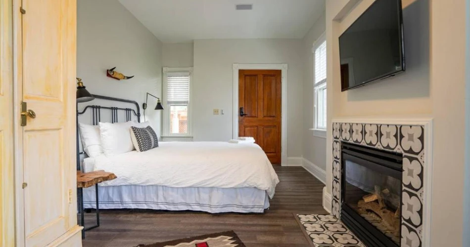 Save More, Stay Close: Budget-Friendly Hotels Near Coors Field